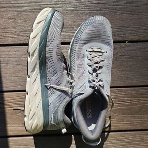 Hoka One One Bondi 7